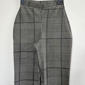 PRETTY LITTLE THING HIGH RISE ANKLE CROP PLAID PANTS SIZE 0
